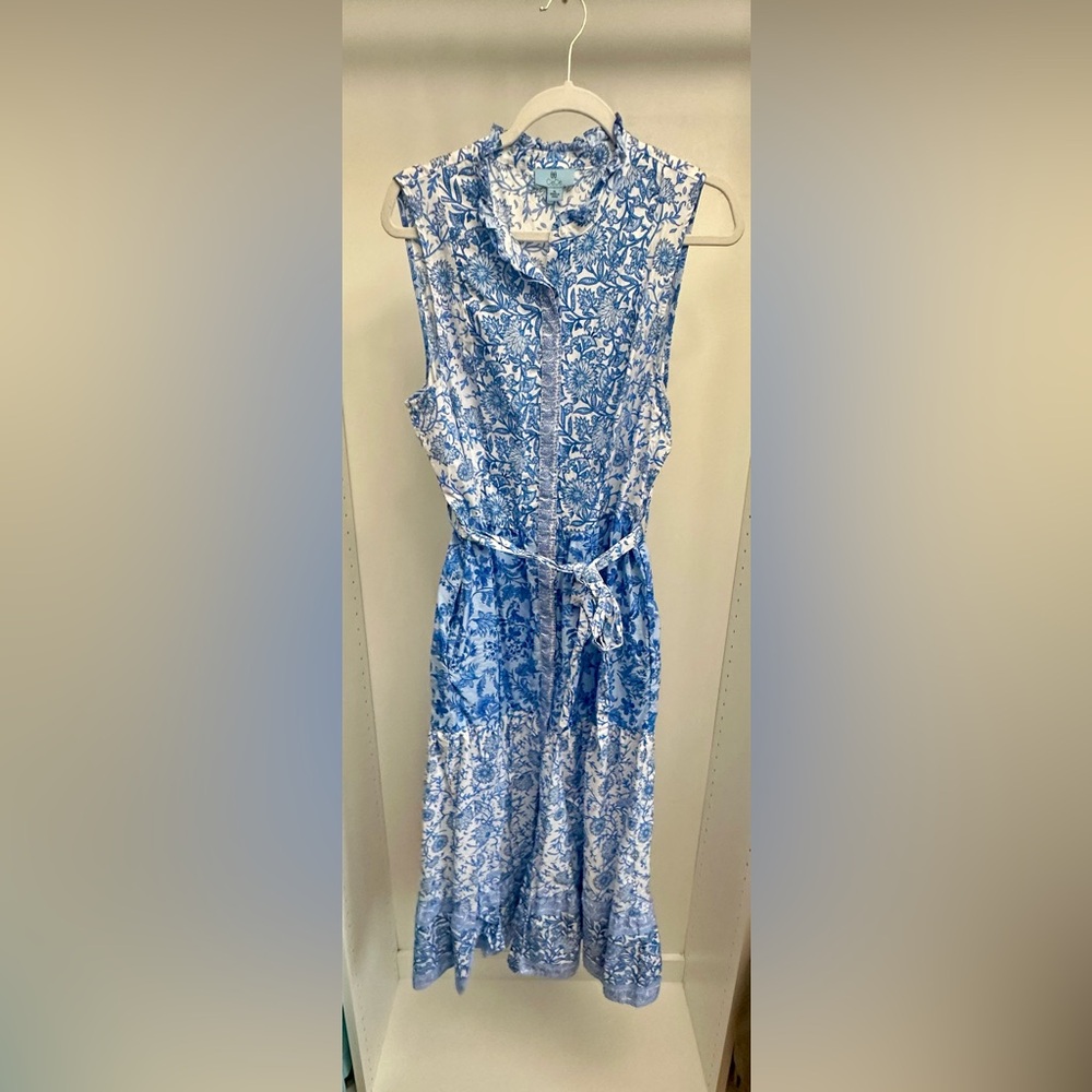 CeCe Blue and White Patterned Blouse